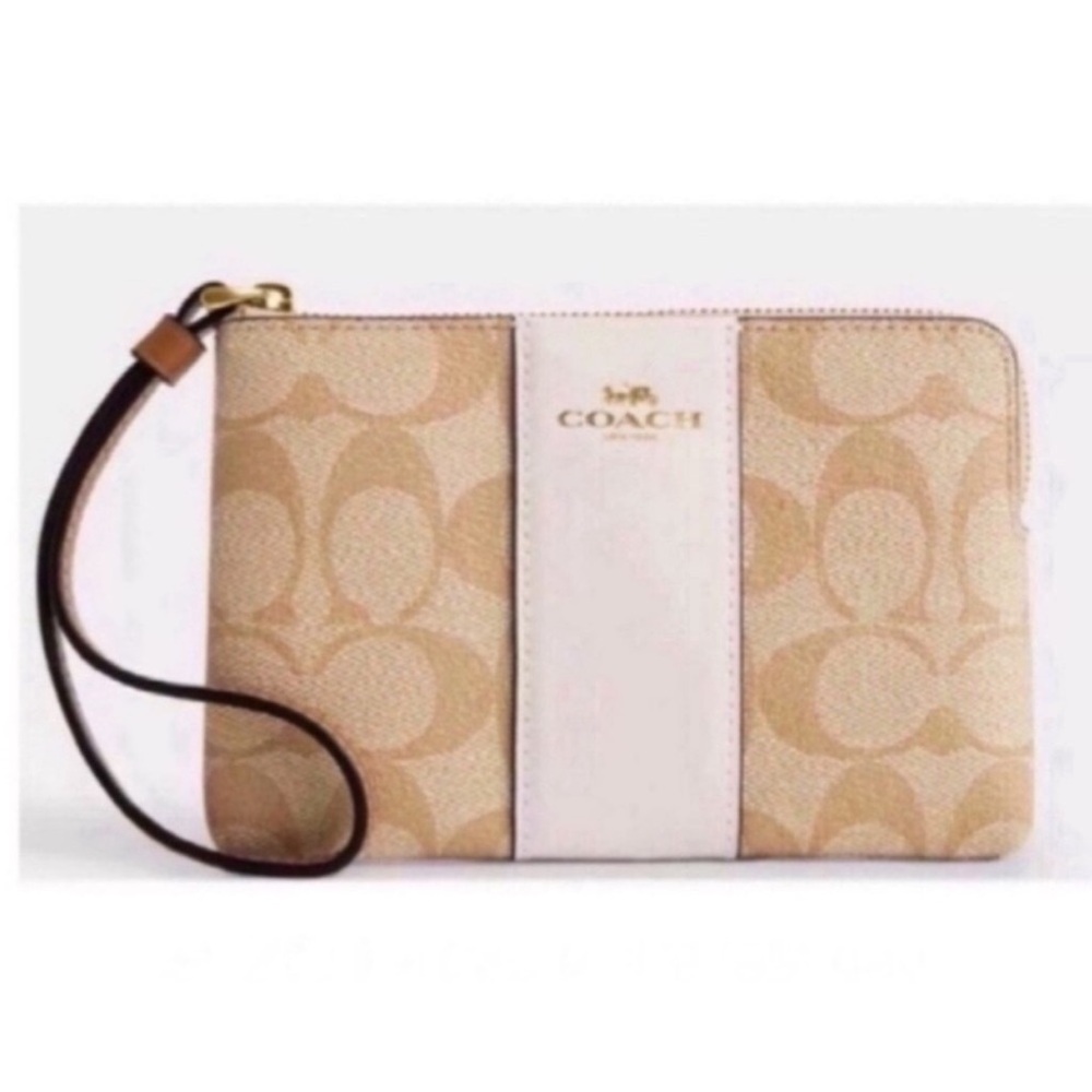 New Coach Wristlet